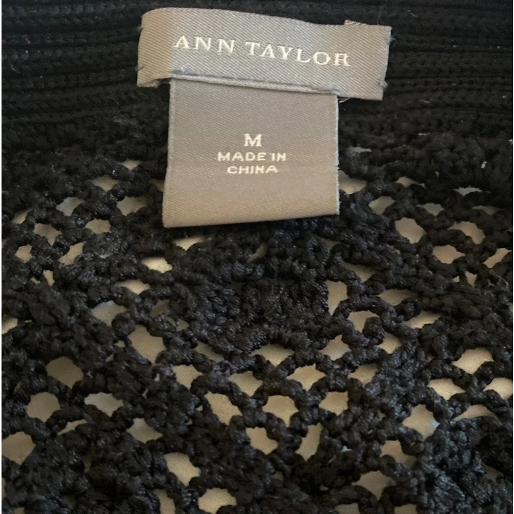 Ann Taylor Knit sleeveless Sweater - S black , cotton spandex